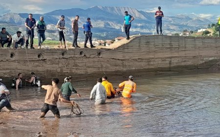 Serinlemek için gölete giren 2 çocuk boğuldu