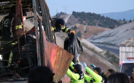 Denizli'de 8 kişinin can verdiği katliam gibi kaza. Yürek yakan kargaşa ve kapı ayrıntısı