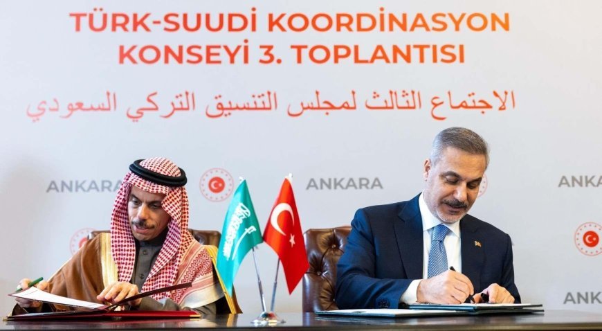 Türkiye ile Suudi Arabistan'dan vize muafiyeti anlaşması! İşte muaf olacak pasaportlar