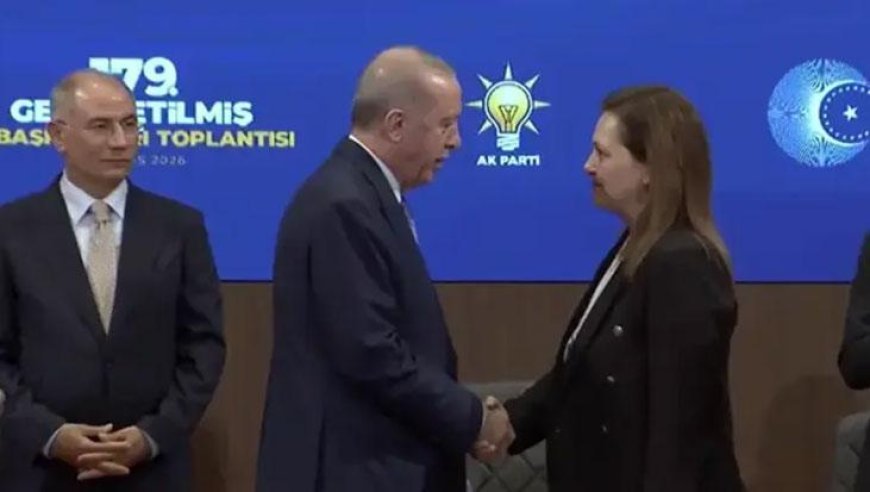 Son dakika: AK Parti'ye katılan Afyonkarahisar Belediye Başkanı Burcu Köksal'dan ilk açıklama