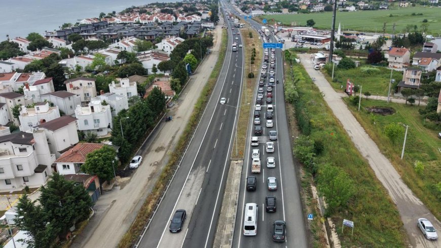 İstanbul-Tekirdağ kara yolunda trafik yoğunluğu / Ek fotoğraflar