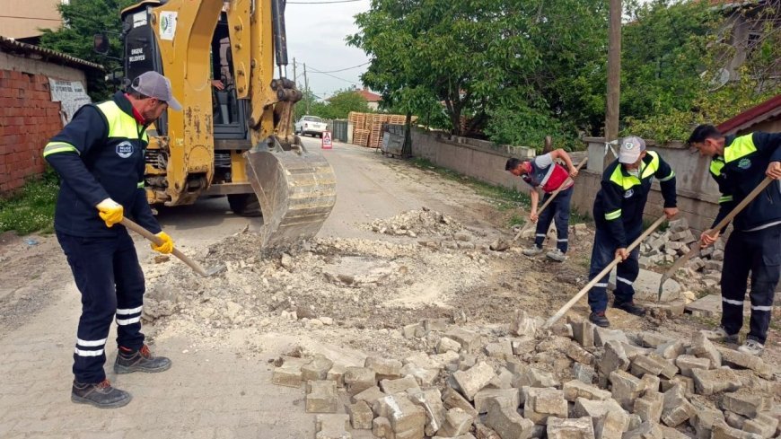 Ergene Belediyesi’nden Kurban Bayramı öncesi, yol iyileştirme ve düzenleme çalışmaları