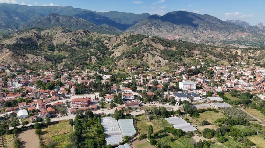 Geçmişte rekor kırmıştı! ‘Türkiye'nin en sıcak yeri' bayramın ilk gününde yine kavruldu: 46 derece