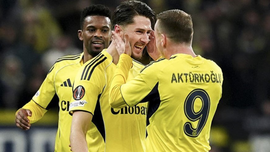 Fenerbahçe'de ayrılık ihtimali! 3 talip var