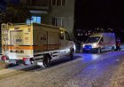 Mutfak tavanındaki sıva düştü. 2 katlı bina tahliye edildi