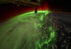 NASA astronotunun kadrajından kutup ışıkları