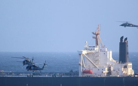 ABD baskın görüntülerini paylaştı! Hint Okyanusu'nda sıcak dakikalar