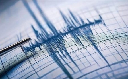 Yunanistan'da 5.3 büyüklüğünde deprem! Peş peşe sarsıntılar sonrası panik