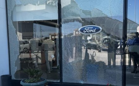 İstanbul'un ardından bu kez Antalya! Otokoç yetkili servisine silahla ateş açıldı