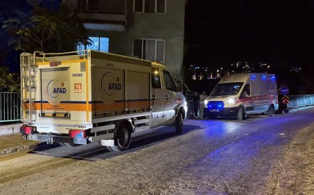 Mutfak tavanındaki sıva düştü. 2 katlı bina tahliye edildi