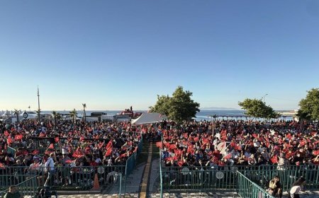 Tekirdağ ve Edirne'de milli maç, dev ekranlardan izlendi
