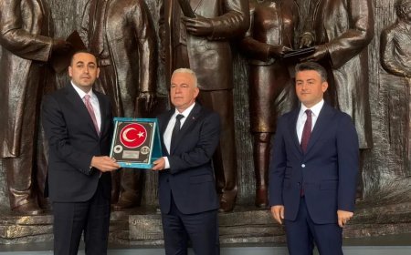 Ankara Cumhuriyet Başsavcılığı'na atanan Aykut Çelik için İstanbul Adliyesi'nde tören