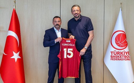 Galatasaray'dan Hidayet Türkoğlu'na ziyaret