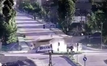 Kavşakta feci kaza. Üç kişi öldü, 2 kişi yaralandı