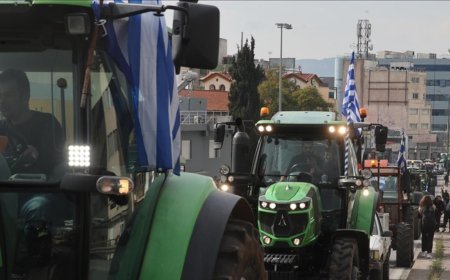 Yunanistan'da çiftçilerden protesto! 'Ödenmeyen destekler'