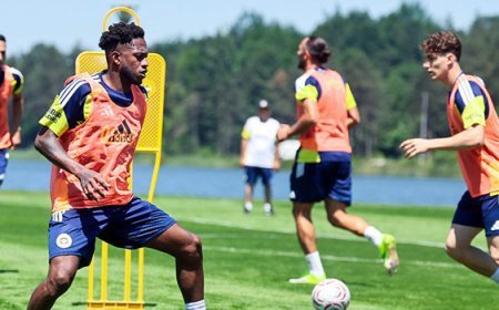 Fenerbahçe, yeni sezon hazırlıklarını sürdürdü