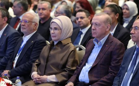 Emine Erdoğan: Yeni yol haritası hizmet yolculuğunu güçlendirecek