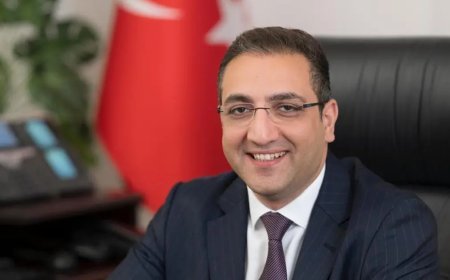 Seferihisar Belediyesi'ne operasyon. Balçova Belediye Başkanı Onur Yiğit adli kontrolle serbest