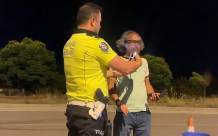 Polislere selam vermek için aracıyla yanlarına gitti, 3.28 promil alkollü çıktı