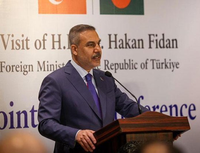Dışişleri Bakanı Hakan Fidan Bangladeş'te: Rohingya krizini gündemde tutmak için yoğun çaba sarf ediyoruz