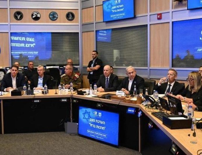 İsrail'de tansiyon yükseldi! Kritik toplantıda 'ateşkes' kriz, Netanyahu'ya baskı