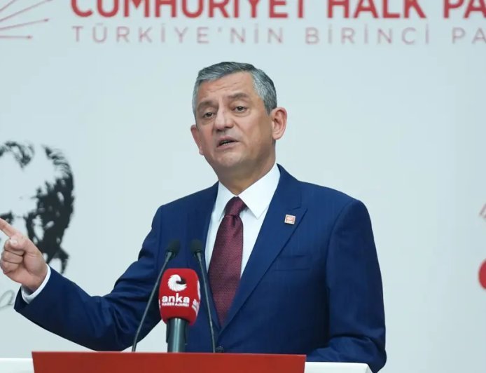 Özgür Özel dahil 12 milletvekilinin dokunulmazlık dosyası TBMM'de