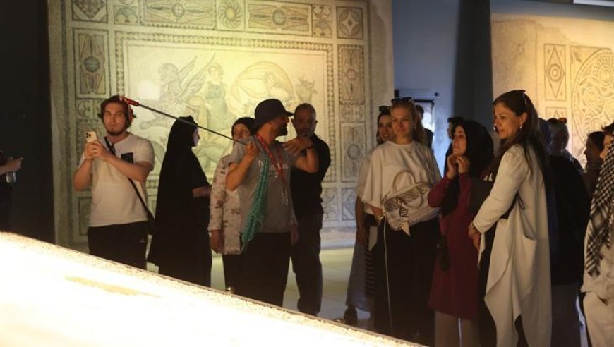 Bayramda müzeler doldu taştı! Efes, Hıerapolis ve Göbeklitepe zirvede