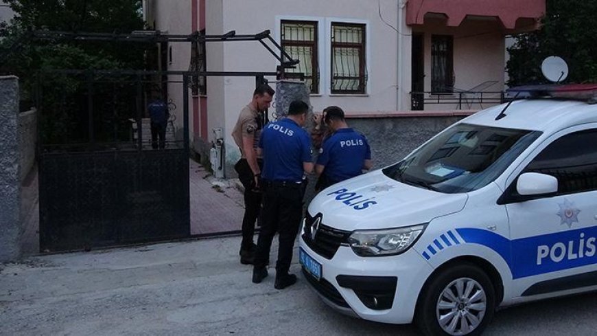Çocuklarının gözü önünde eşini boynundan bıçakladı
