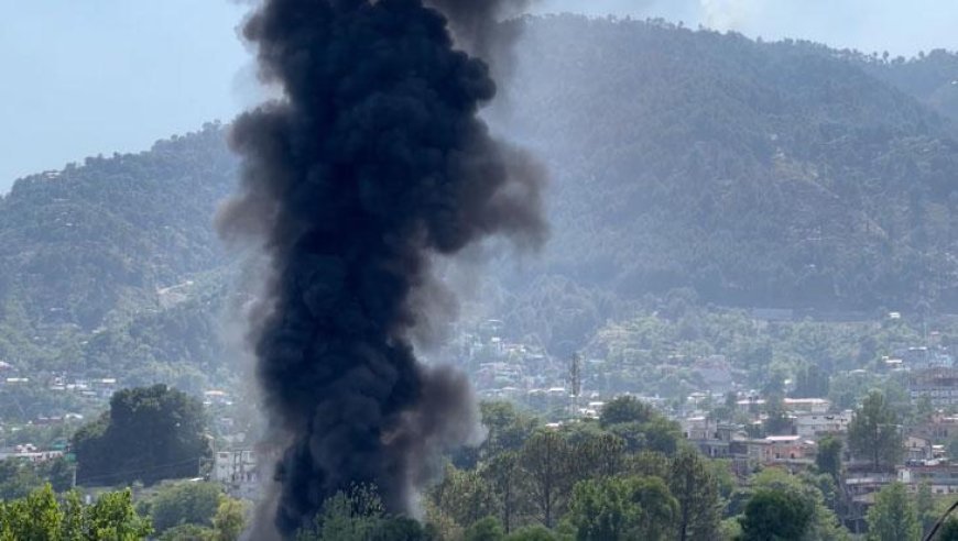 Pakistan'da askeri helikopter düştü! Tüm mürettebat hayatını kaybetti