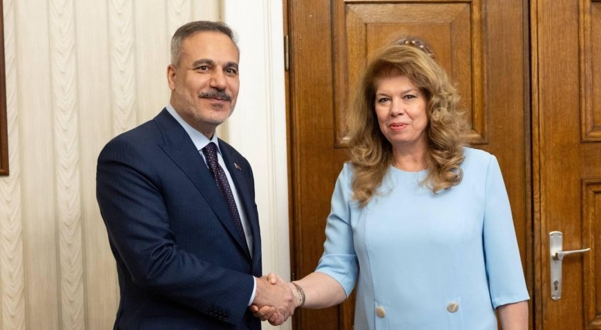 Dışişleri Bakanı Hakan Fidan, Bulgaristan Cumhurbaşkanı Yotova tarafından kabul edildi