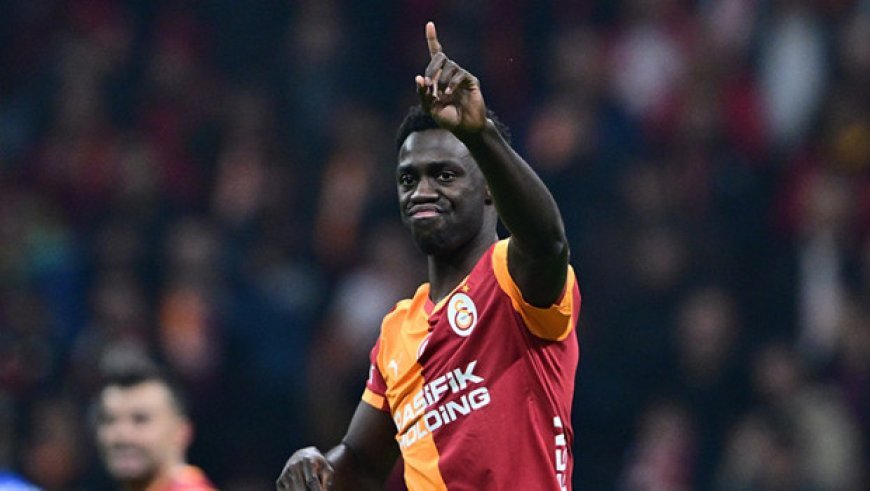 Galatasaray'dan Davinson Sanchez kararı!