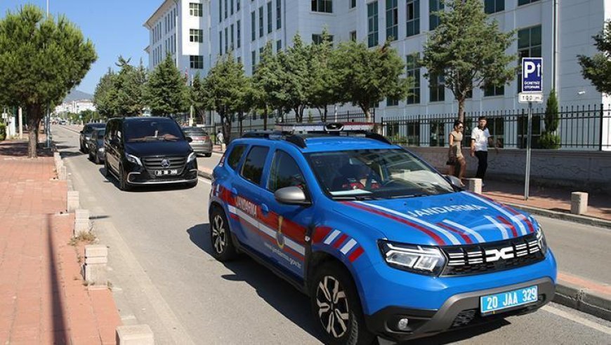 Denizli'de uyuşturucu operasyonu! Baro başkanı dahil 12 avukata gözaltı