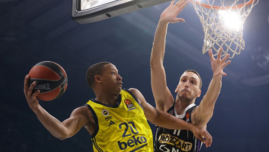 Fenerbahçe Beko, Devon Hall ile yollarını ayırdı
