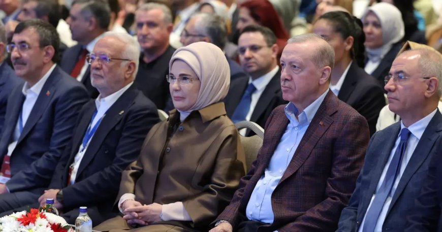 Emine Erdoğan: Yeni yol haritası hizmet yolculuğunu güçlendirecek