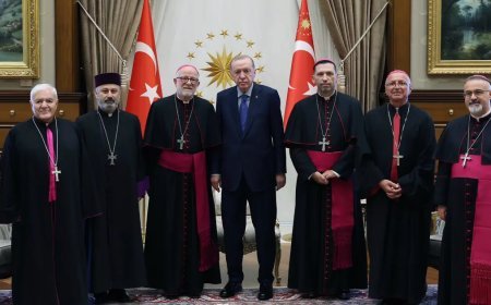Cumhurbaşkanı Erdoğan Türkiye Katolik Episkoposlar heyetini kabul etti