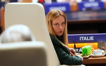 SON DAKİKA NATO HABERLERİ: NATO Zirvesi'nden sıcak görüntüler
