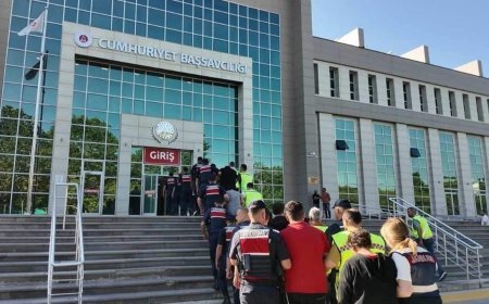 Tekirdağ'da jandarmanın uyuşturucu ve kaçakçılık operasyonlarında 24 tutuklama