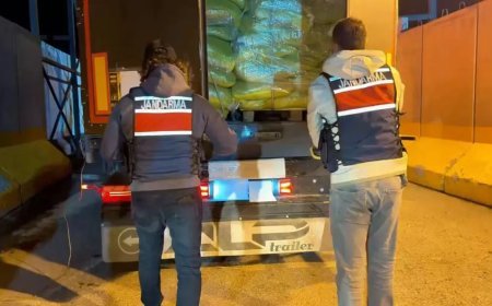 İhbar üzerine takip edildi, TIR'dan kilolarca uyuşturucu çıktı