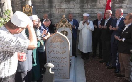 15 Temmuz Şehidi Prof. Dr. İlhan Varank kabri başında anıldı