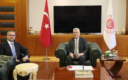 Bakan Bolat ve TCMB Başkanı Karahan bir araya geldi! Son ekonomik gelişmeler masada