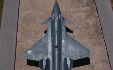 Bayraktar KIZILELMA'dan JET-230 ile bir ilk! Süpersonik füze ile vurdu