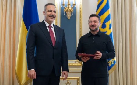 Ukrayna Devlet Başkanı Zelenski, Dışişleri Bakanı Fidan'a "İkinci Derece Liyakat Nişanı" verdi