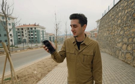 Ruhi Çenet, belgeselinde asrın inşasını anlattı