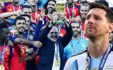 İspanya'nın Dünya Kupası zaferi sonrasında övgü yağdı: 'Messi’yi neredeyse hiç göremedik, Arjantin’in oynayabilmesi için ikinci bir top gerekiyordu adeta!'
