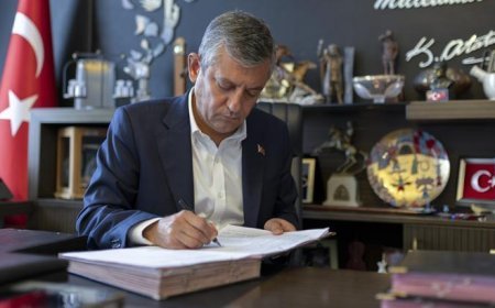 Yeni Parti'de kadro netleşti! İşte PM ve YDK üyeleri