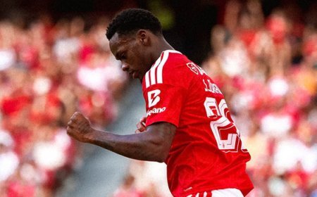 Jhon Duran Benfica'da şovla başladı!