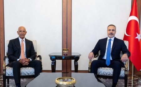 Dışişleri Bakanı Hakan Fidan, ABD'nin Ankara Büyükelçisi Barrack'ı kabul etti