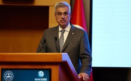 Sağlık Bakanı Memişoğlu kaymakam adaylarıyla bir araya geldi