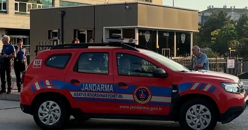 Bolu Belediyesi'ne operasyon. Özel Kalem Müdürü tutuklandı