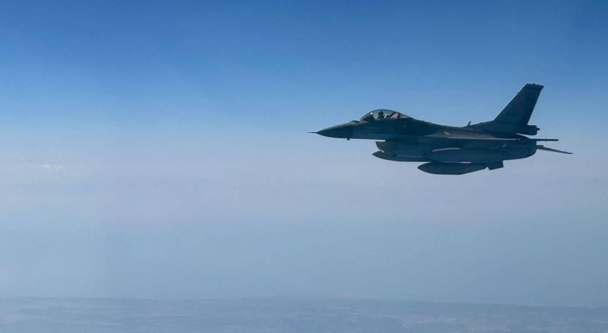 Türk Hava Kuvvetleri'nden Kıbrıs Adası semalarında güç gösterisi! 'Her zaman her yerde'